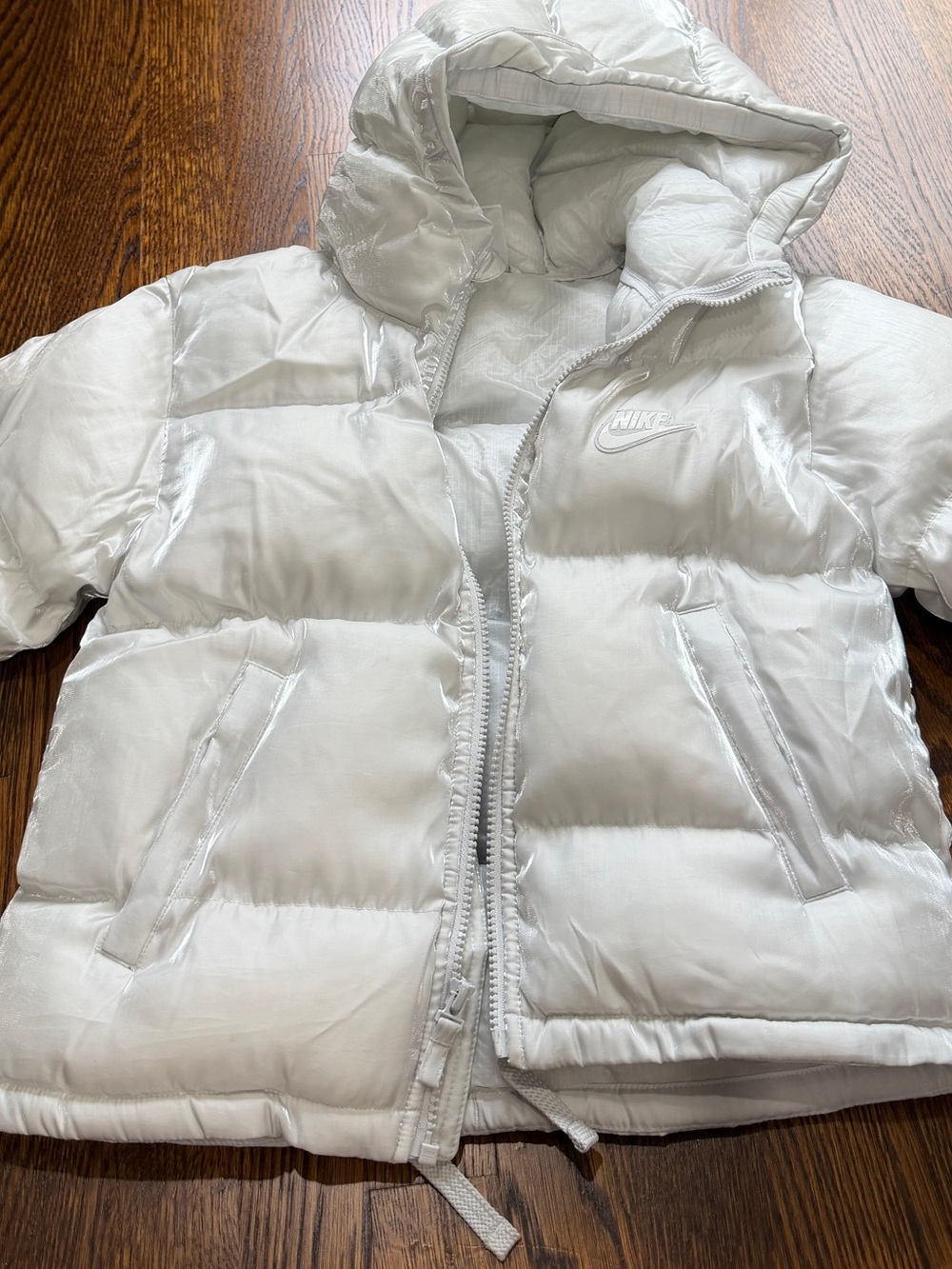 Nike White Kids Hooded Puffer Jacket, size small